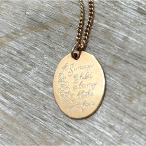 Vintage Avon 1970’s Necklace. Sunday’s Child Day of Week Born Gold-Tone 9.5”